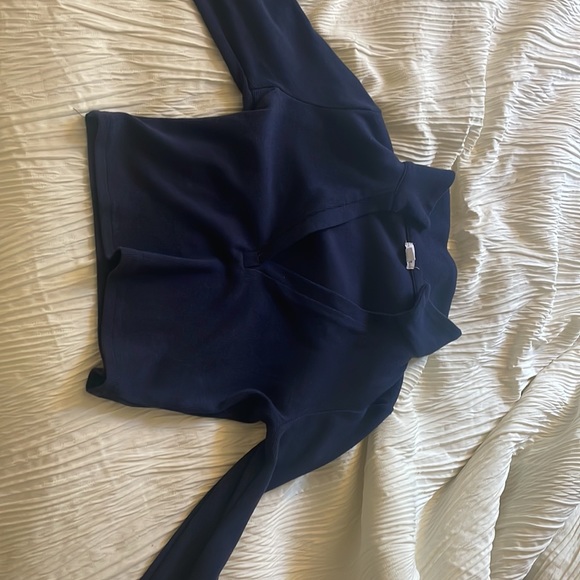 cute top - Picture 3 of 3